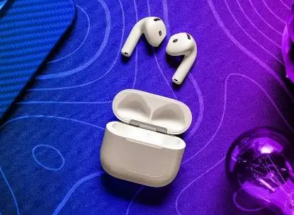 Căști AirPods 4